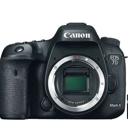 値下げ交渉不可☆Canon EOS 7D Mark II ボディ 値下げ交渉不可☆Canon EOS 7D Mark II ボディ