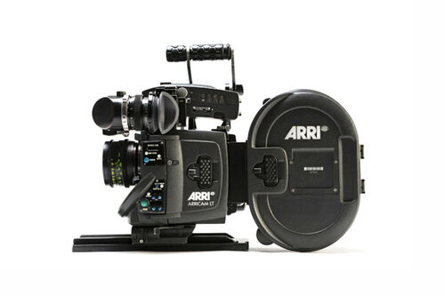 Arriflex 35mm ムービーカメラ ARRI Arriflex 35 BL1 Camera Package - Visual Products